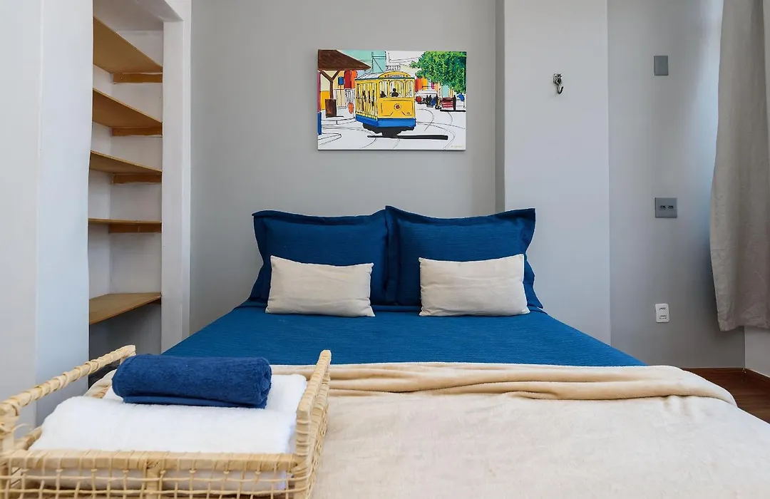 Apartamento A 100M Da Praia | Nsc 115/1403-1